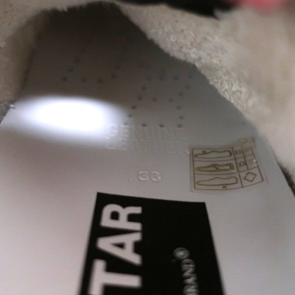 GOLDEN GOOSE SUPERSTAR PRIVATE EDITION SNEAKERS - Picture 11 of 12